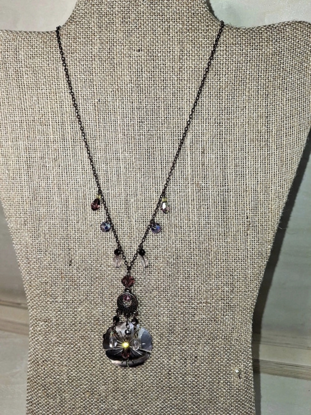 Cookie Lee Beaded Pendant Necklace in Brown & Multicolor Like New